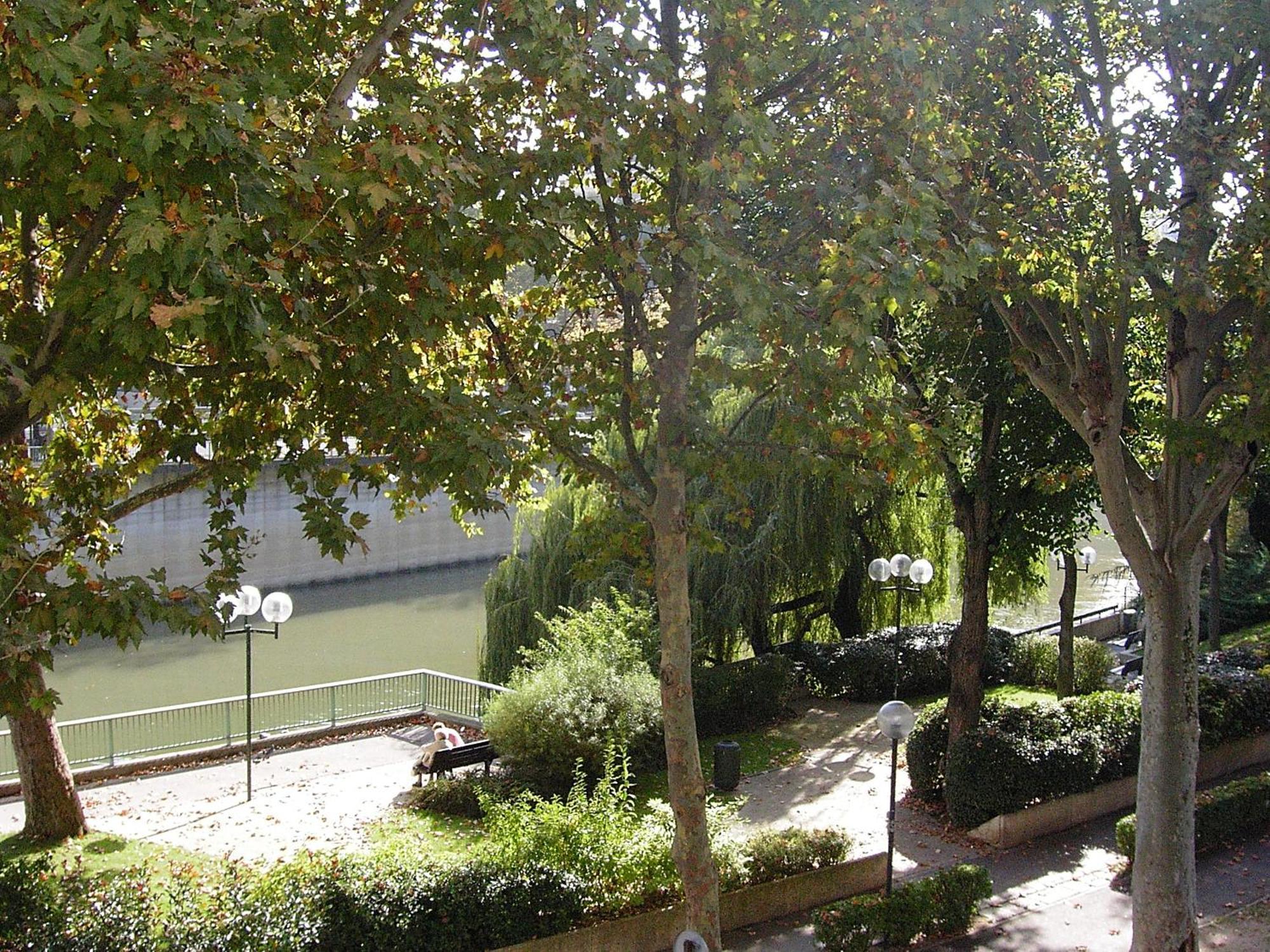 Hotel De La Jatte Neuilly-sur-Seine Exterior photo